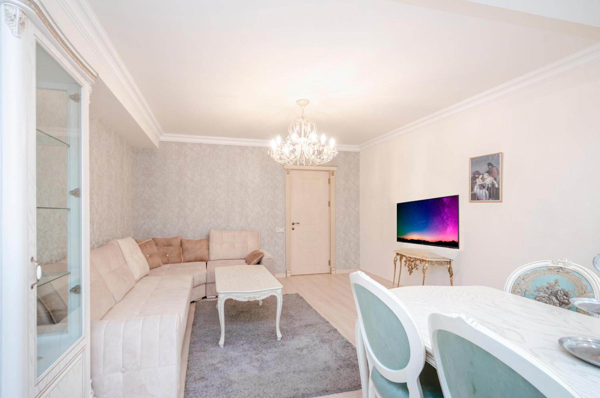 5A Beautiful Apartment In The Center Of The Capital Photo Original Yerevan Luaran gambar